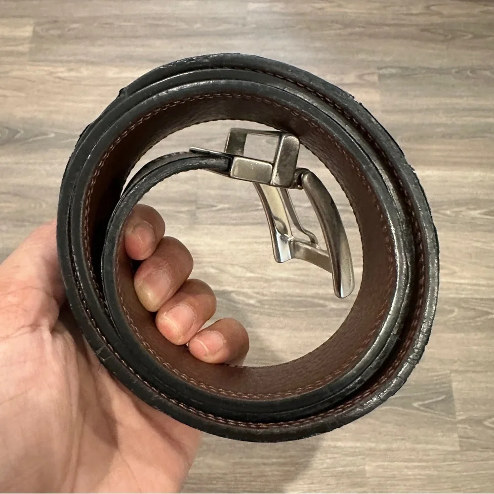 Nike Set of 2 Men’s Belts in Black & Brown Colors  Waist Adjustable Buckles